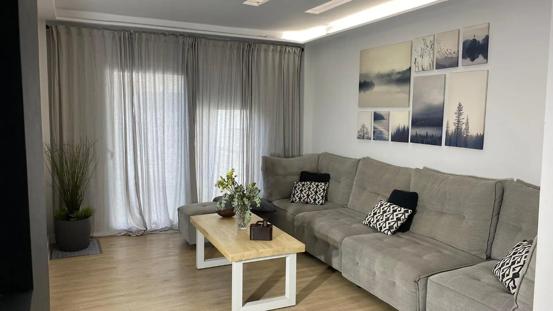 赫雷斯Jerez Deluxe别墅 0*, 赫雷斯